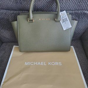 Michael Kors Purse